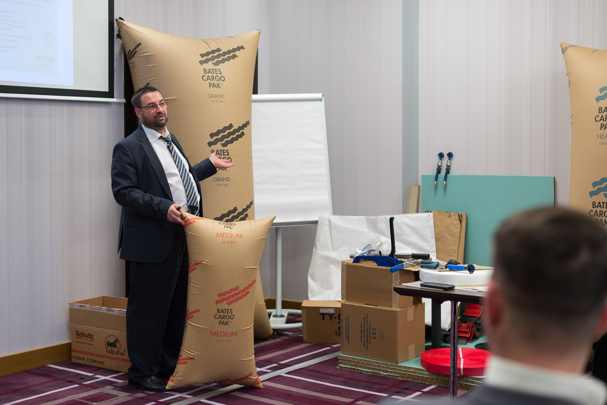 Семинар ООО «КАТФУЛ» в Экспофоруме с 8 по 11 октября, Санкт-Петербург, Средства фиксации, размещение и крепление груза, 2019